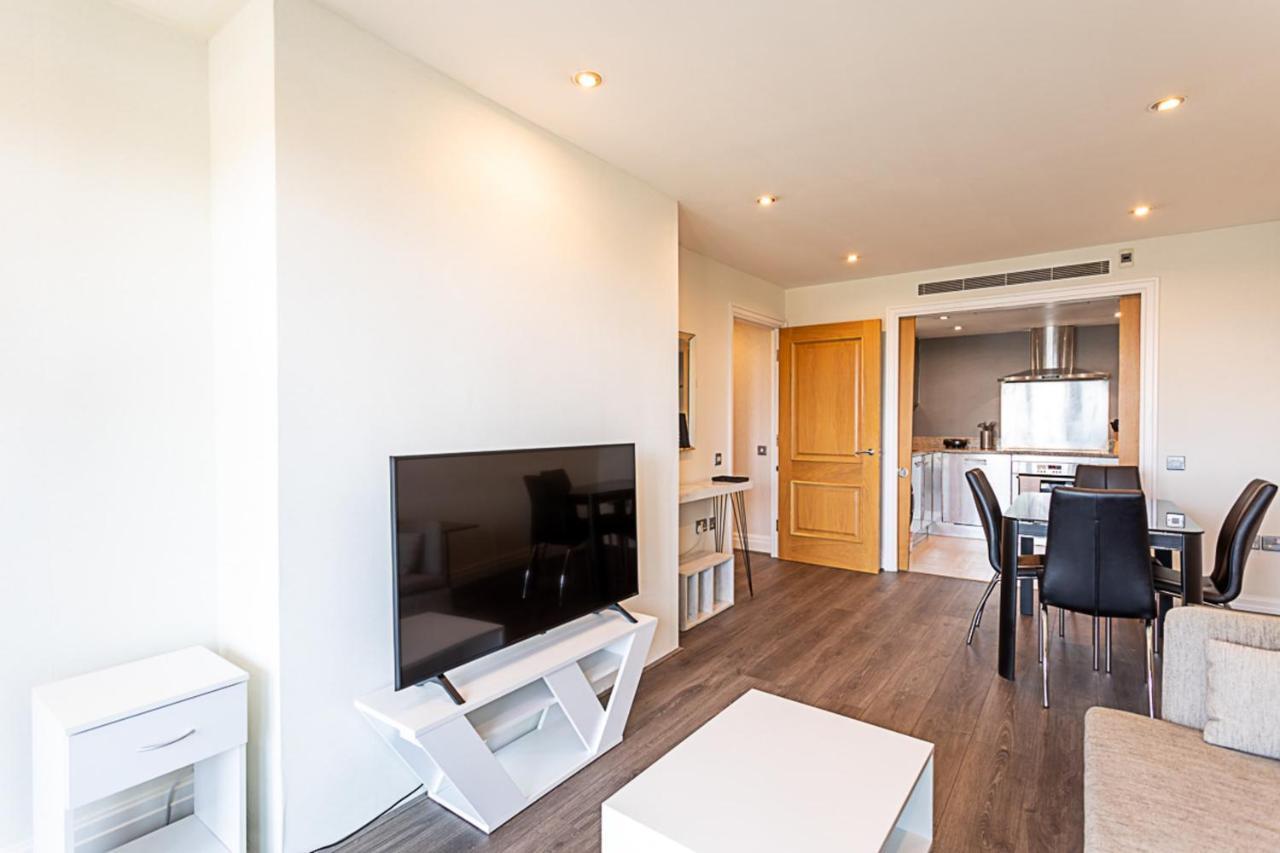 Convenient Urban Pad In Paddington Daire Londra Dış mekan fotoğraf