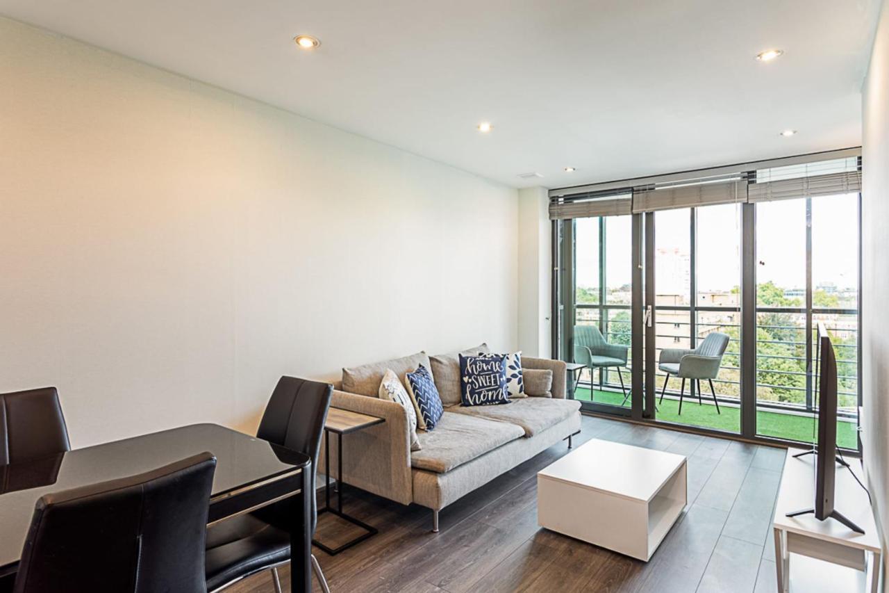 Convenient Urban Pad In Paddington Daire Londra Dış mekan fotoğraf