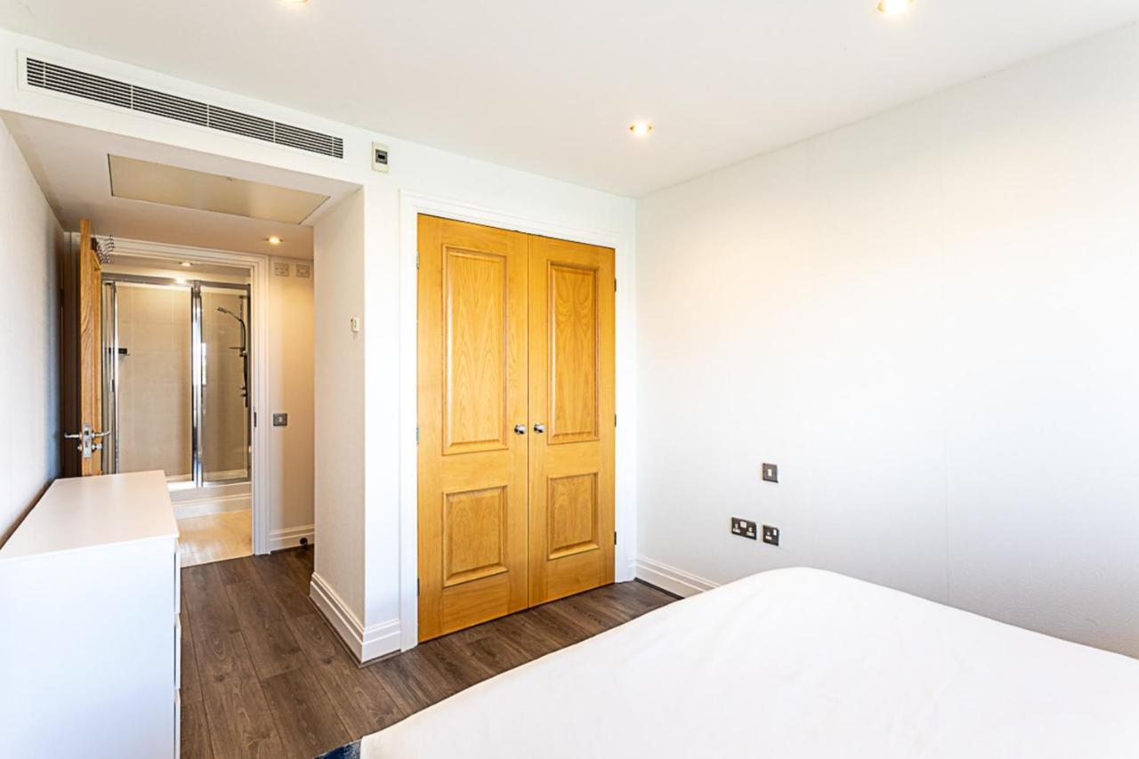 Convenient Urban Pad In Paddington Daire Londra Dış mekan fotoğraf